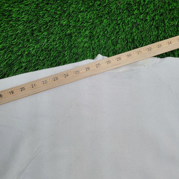 Vintage UCLA Bruins Sweatshirt Womens Large 21x23 Crop USA - Picture 6 of 16